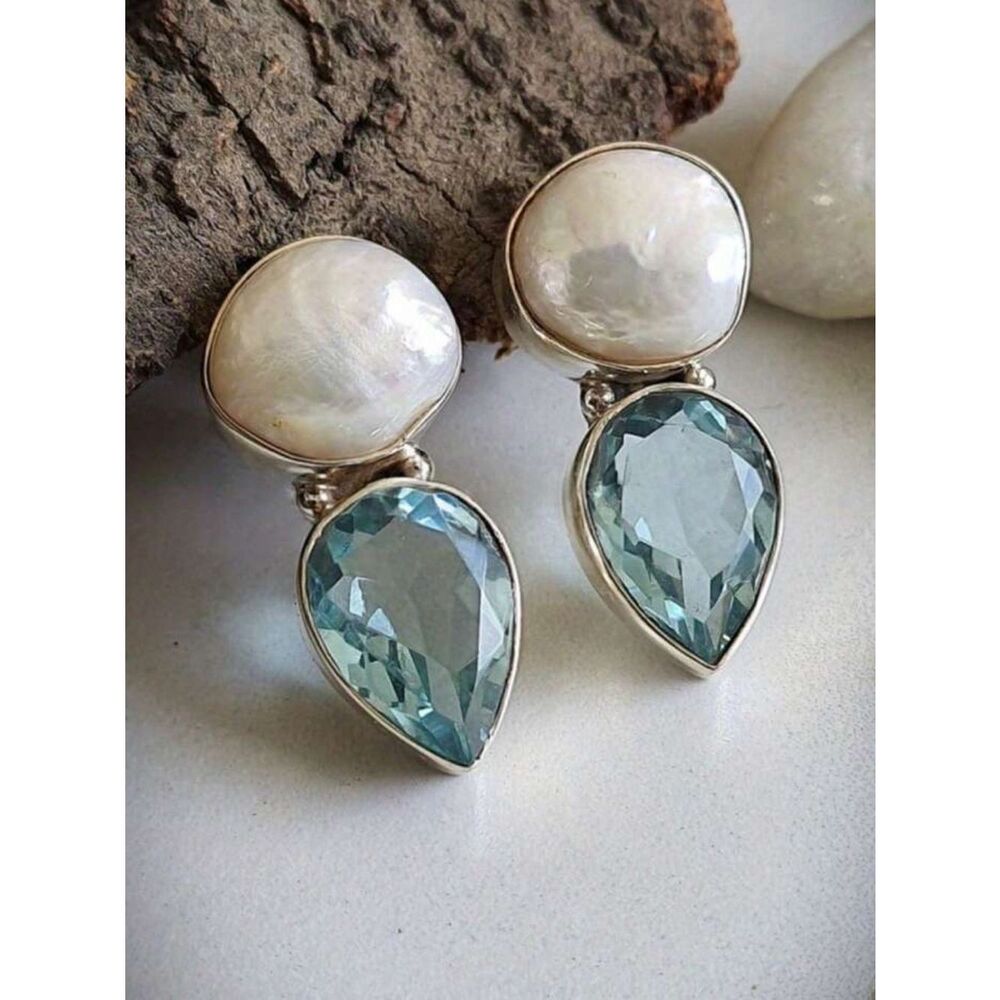 Pearl drop earrings N2089